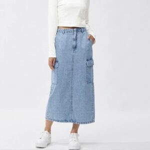 Gu women's light blue denim cargo midi skirt Cotton adjustable waist sz M.